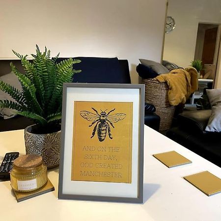 Whole House - Fast Wifi & Free Parking - Contractor Friendly By Irwell Stays Manchester Exterior photo